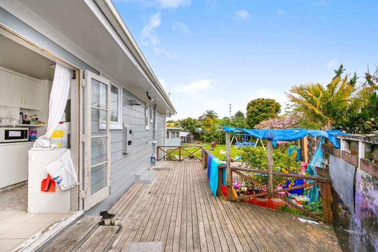 53 Captain Scott Road Glen Eden_5