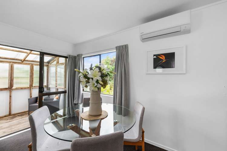 1/4 Grainger Road Te Atatu South_5