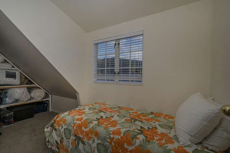 15 Ajax Head Pauanui_13