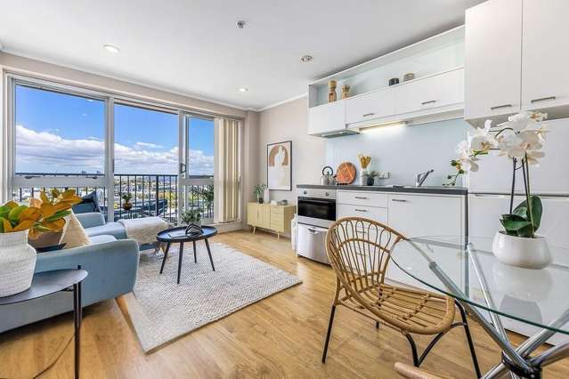 Invest or Nest in the Heart of Auckland!