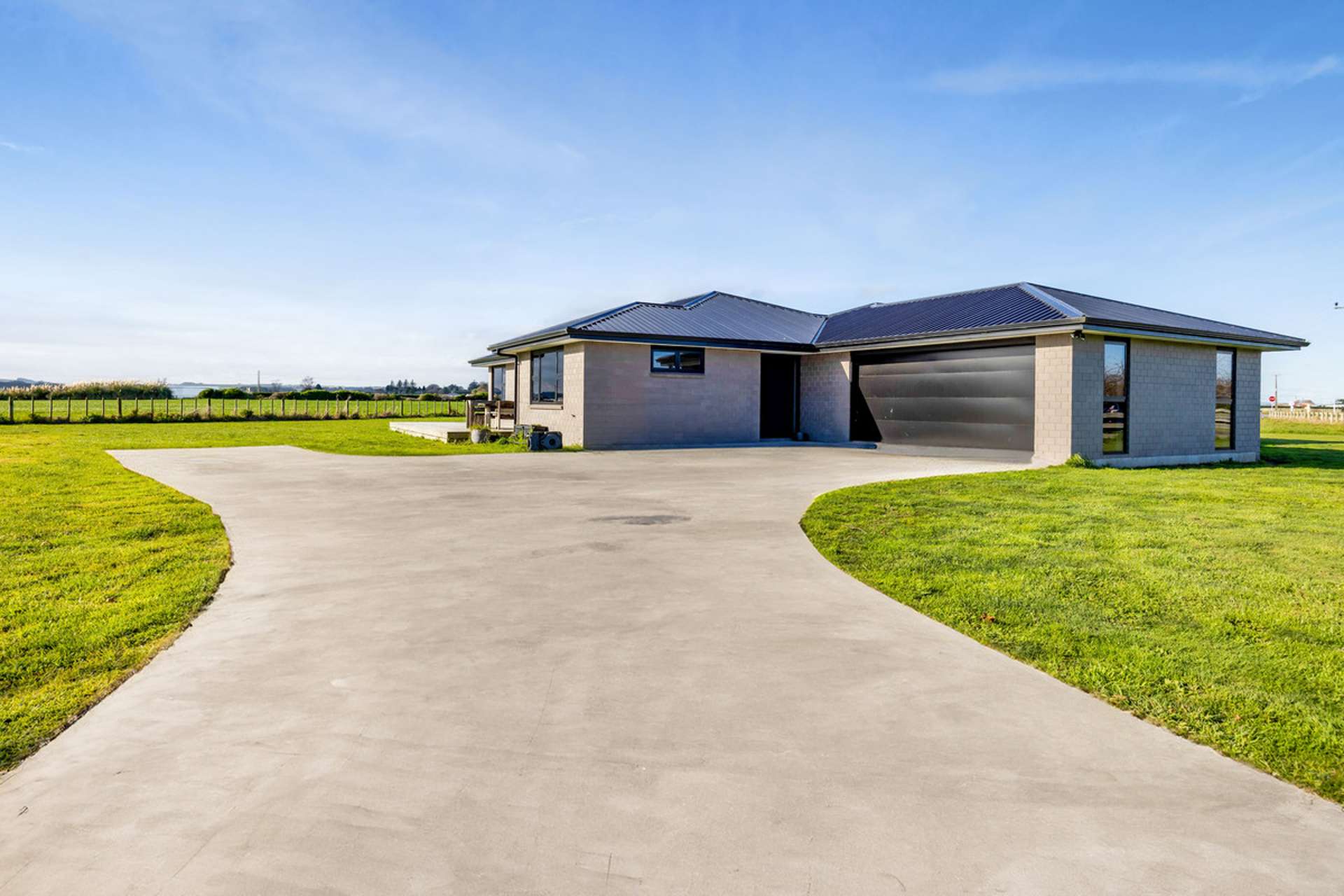 261 Ohangai Road Hawera_0