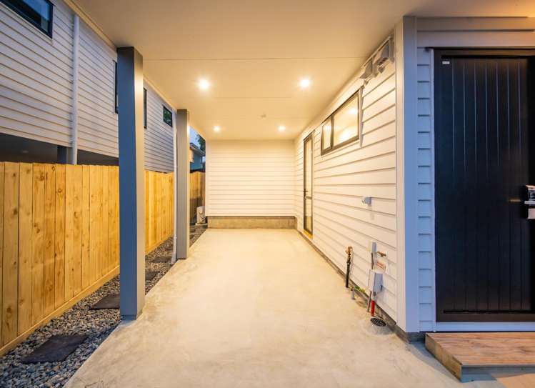 8E Butterworth Drive Glendene_16