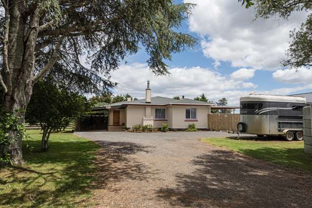 Versatile Lifestyle Block with Horse Facilities