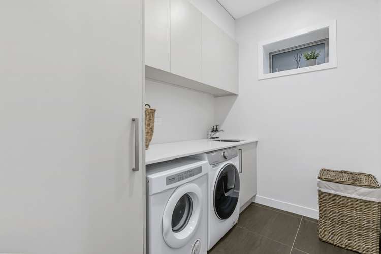 10 Crossland Place Maraetai_23