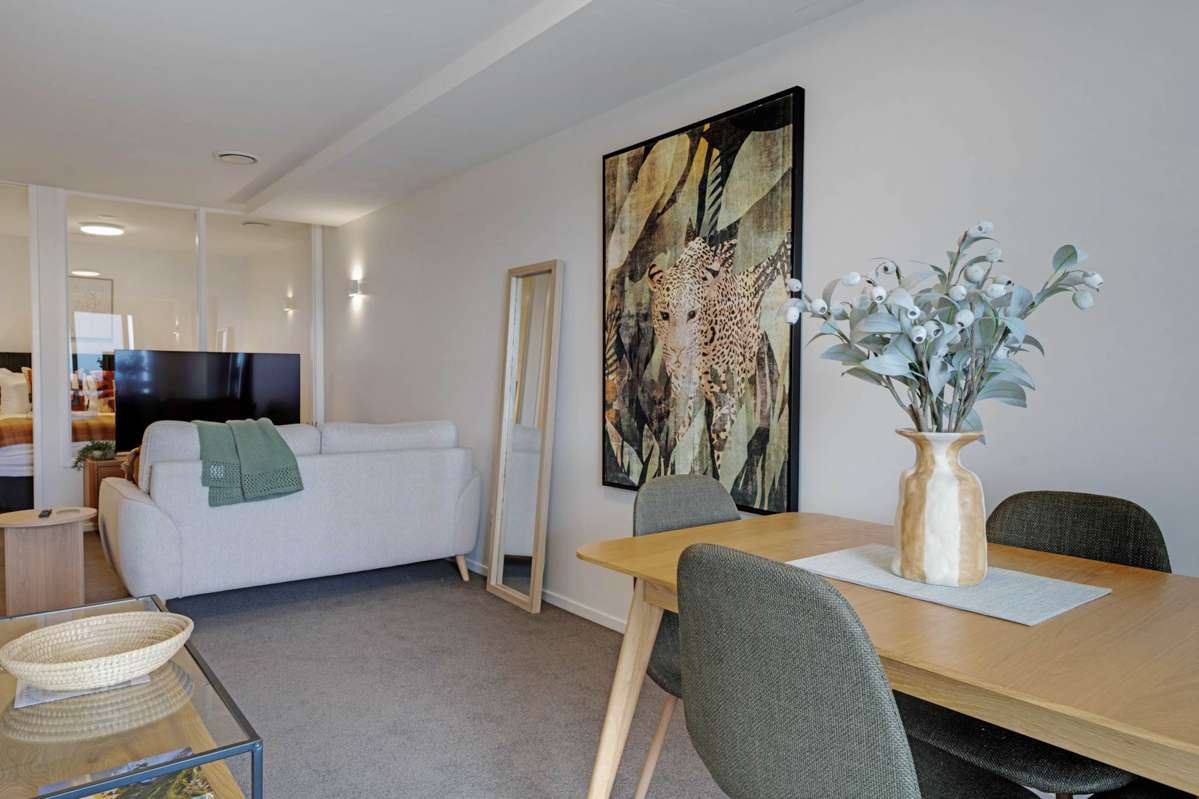 12G/135 Victoria Street West_1