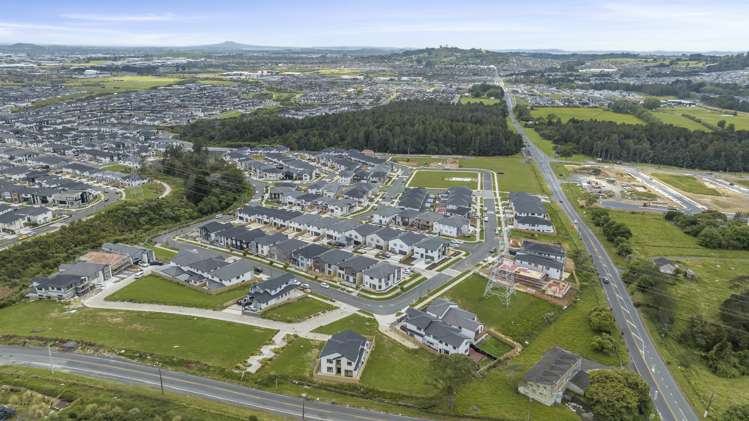 2a Ballyalton Crescent Flat Bush_33