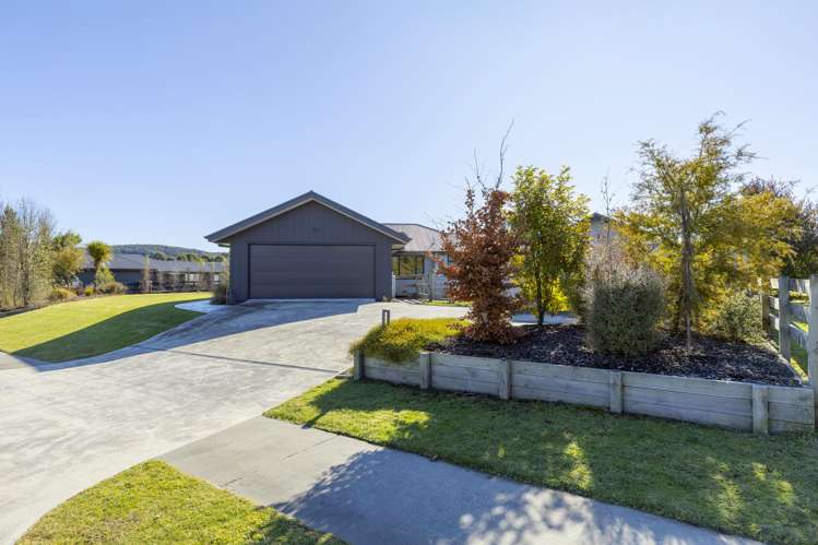 3 Karaka Place Kinloch_4