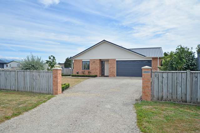 16 Charles Street Carterton_1