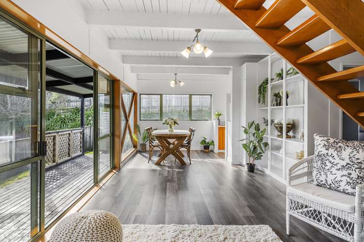 117 Gloaming Hill Titahi Bay_11