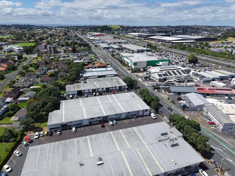 159-161 Stoddard Road Mt Roskill_4