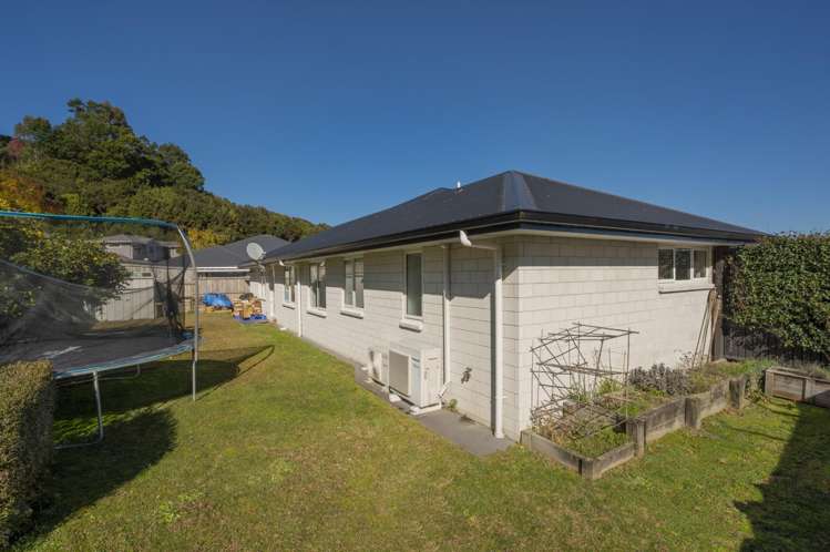 49 Bathurst Crescent Pyes Pa_15