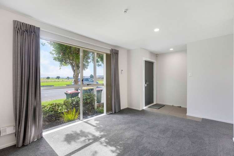 28 Zabeel Crescent Takanini_7