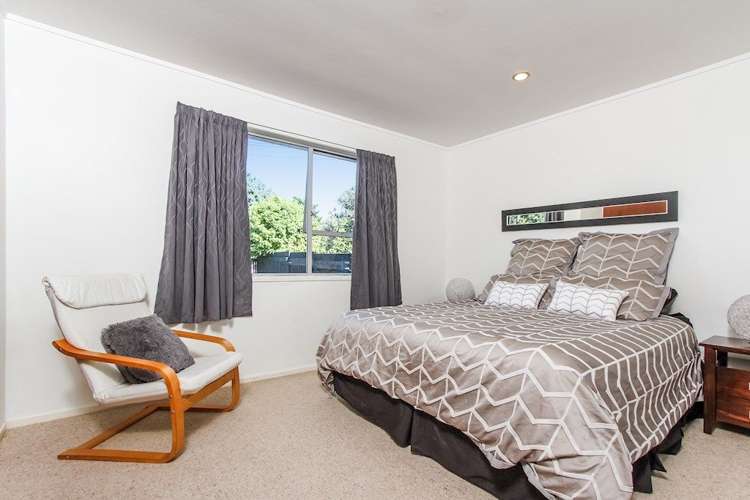 1/7 Almond Place Mount Wellington_11