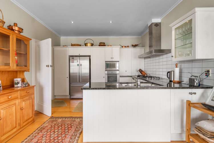 17 Entrican Avenue Remuera_9