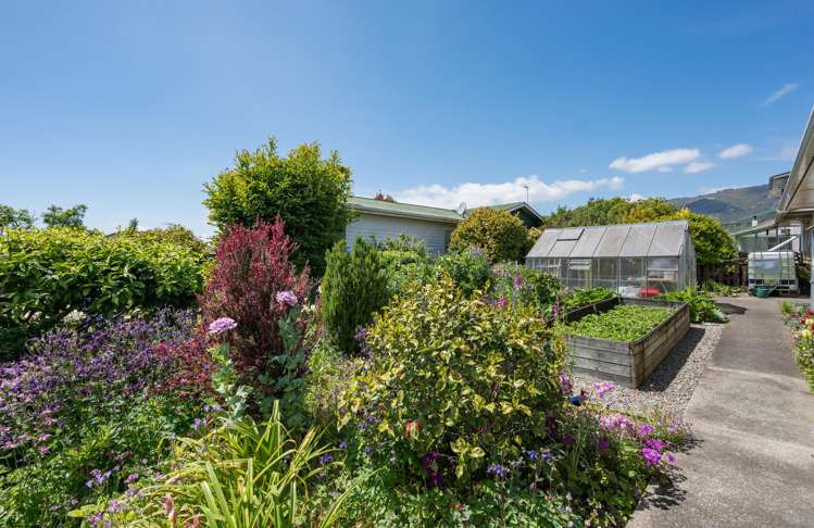 24 Croucher Street Richmond_17