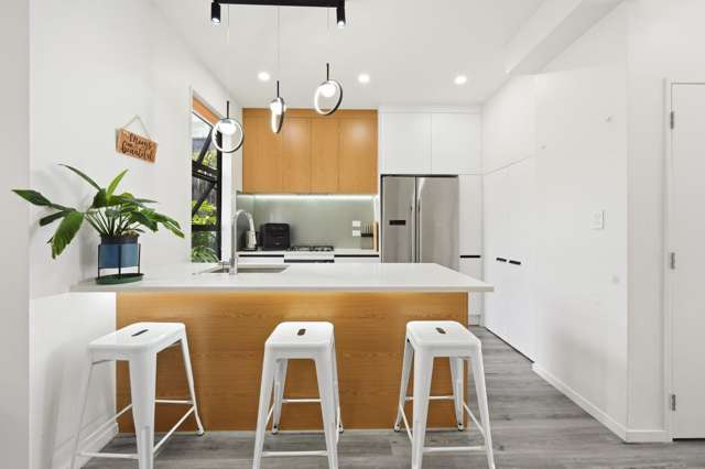 9/90 Picasso Drive West Harbour_4