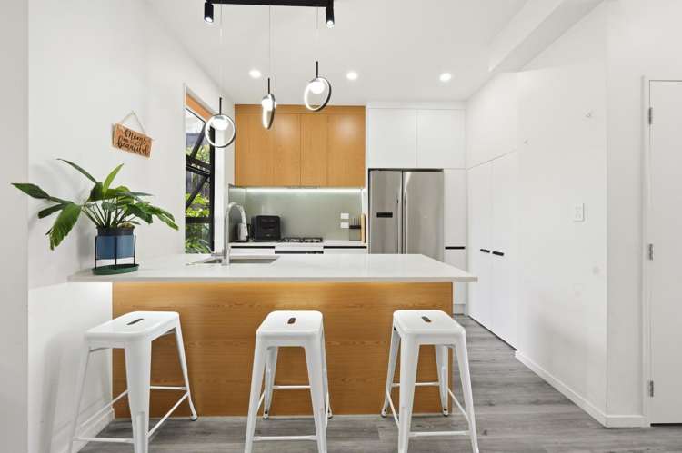 9/90 Picasso Drive West Harbour_4