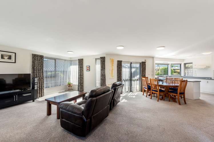 4 Monopoli Way The Wood_4