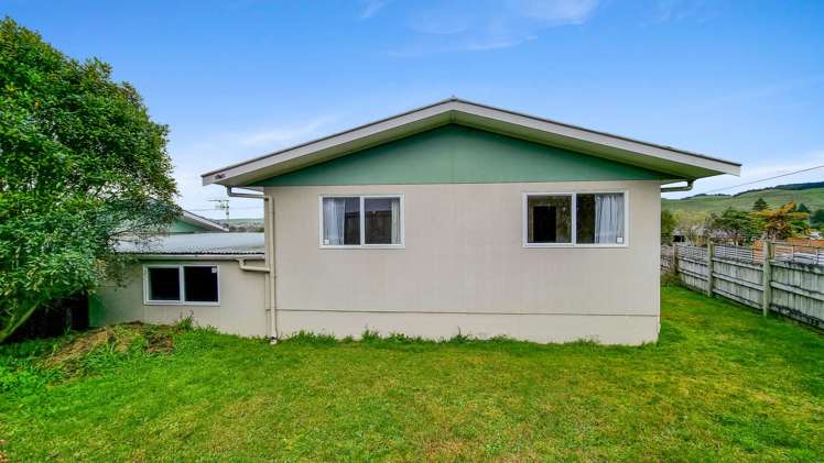 299a Clayton Road Pukehangi_11