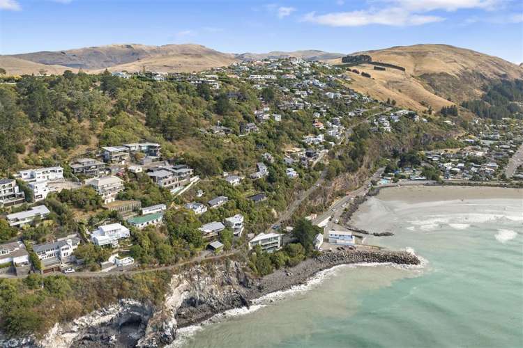 1 Whitewash Head Road Scarborough_60