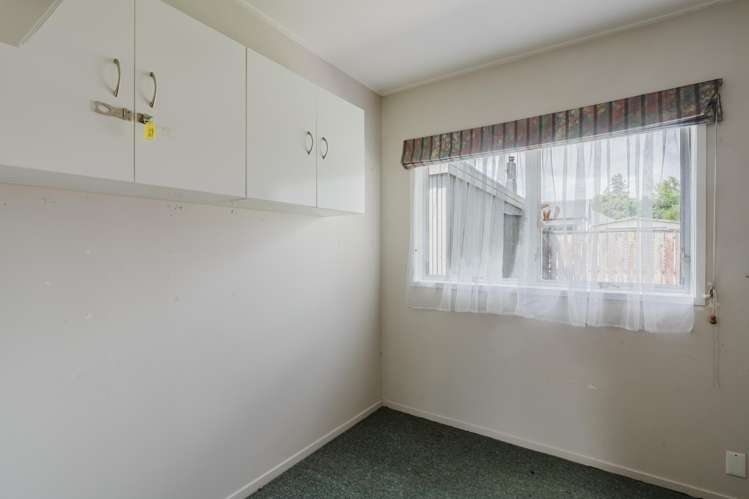 27 Balloch Street Fairfield_16