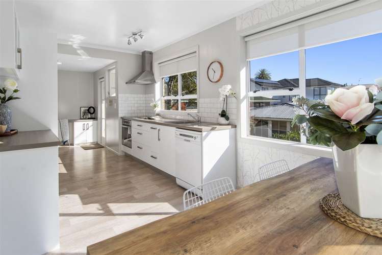 209 Levers Road Matua_2