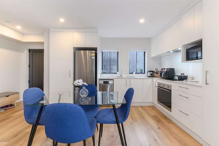 13/15 Sunhill Road Sunnyvale_9