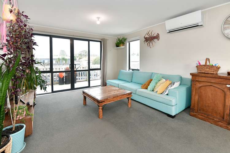 15 Springs Road Parakai_4