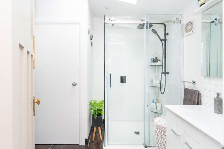 12 Emmett Street Newtown_11