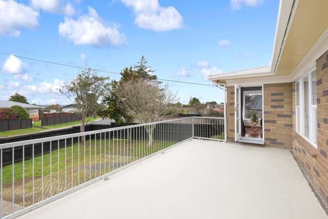 39 Royal View Road Te Atatu South_2