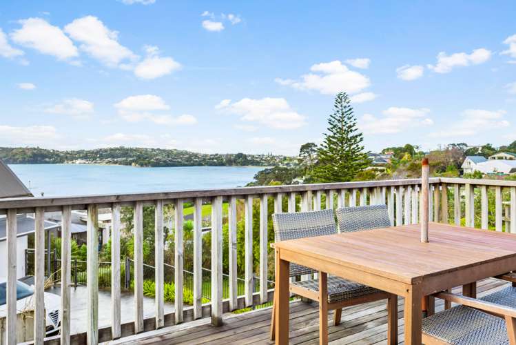 23 Melandra Road Stanmore Bay_13