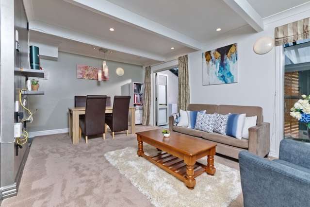 8/1 Water Street Otahuhu_1