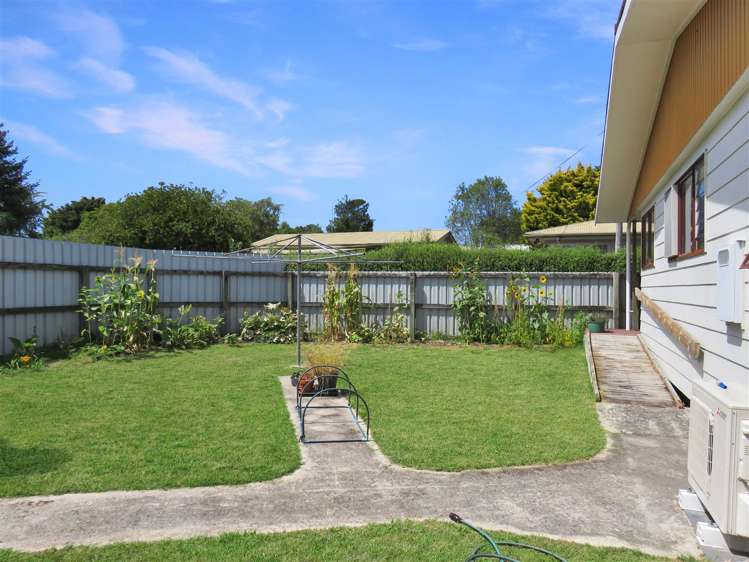 9 Robinson Avenue Holdens Bay_16