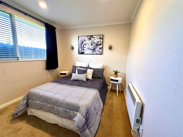 6 Richard Halse Drive The Gardens_9