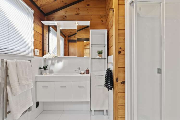 5 Sunshine Place Papakura_13