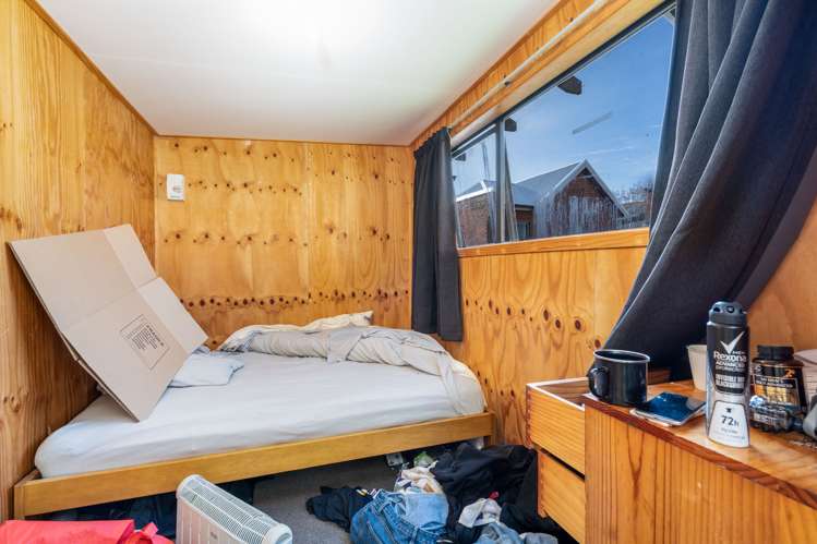 9 Duke Street North Dunedin_14