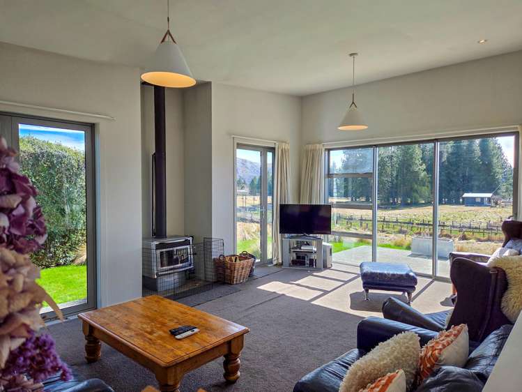 8 Dwyer Place Lake Tekapo_6