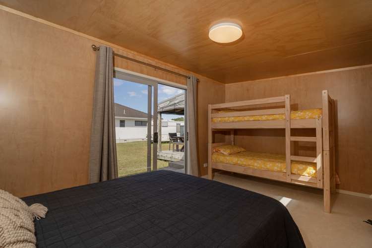 13 Motukorure Parade Cooks Beach_17