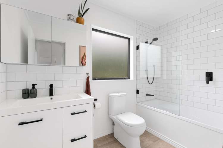 145b Kingswood Road Brookfield_6