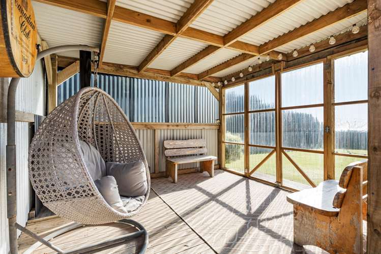 1606 South Road Oakura_23