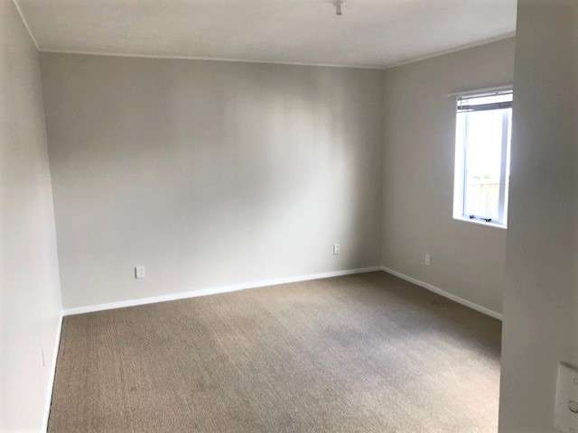 12a Clifton Road 2128_2