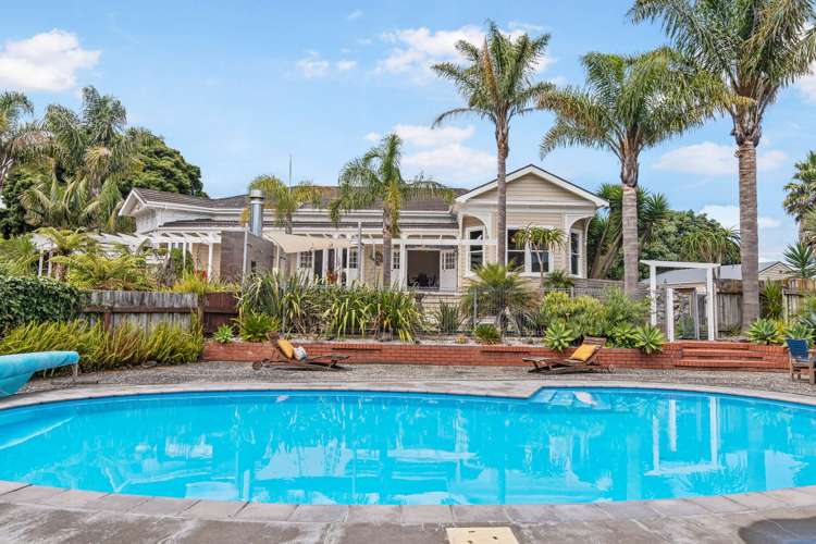 159 Great North Road Otamatea_15