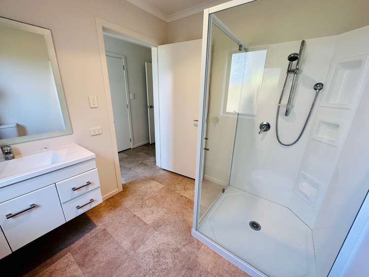 12a Rata Street Kaka Point_12