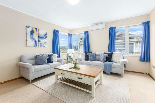 35 Castlerea Street Wainuiomata_2