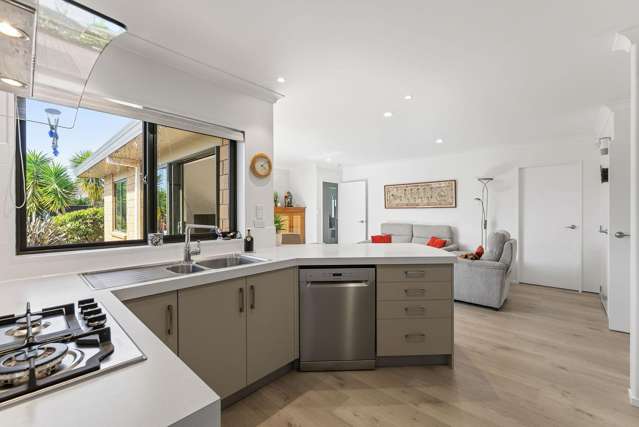 48 Arabian Drive Papamoa Beach_3