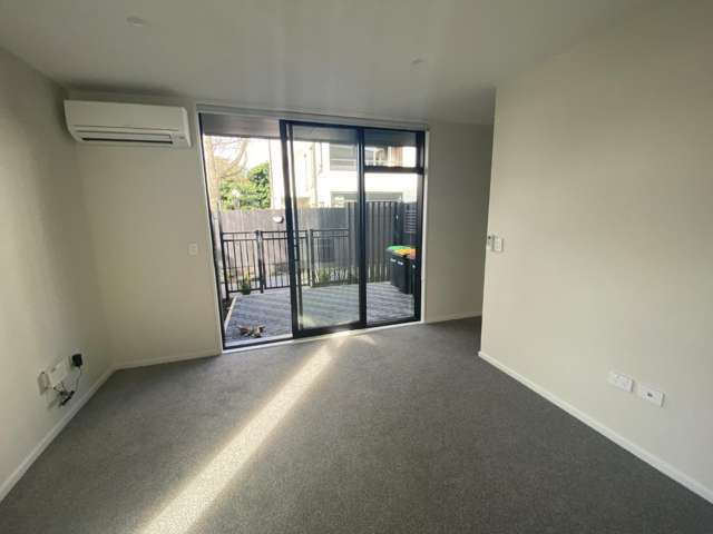 10/26 Cashel Street 1419_3