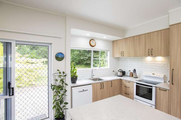 63 Ngakoroa Road Ormond_2