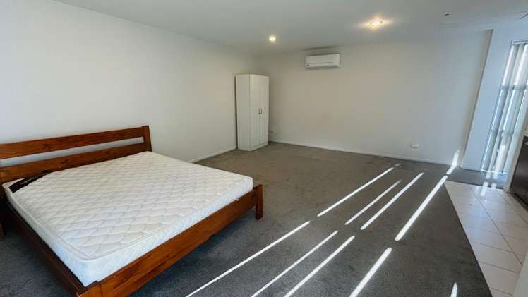 18 Windfola Parkway Takanini_4