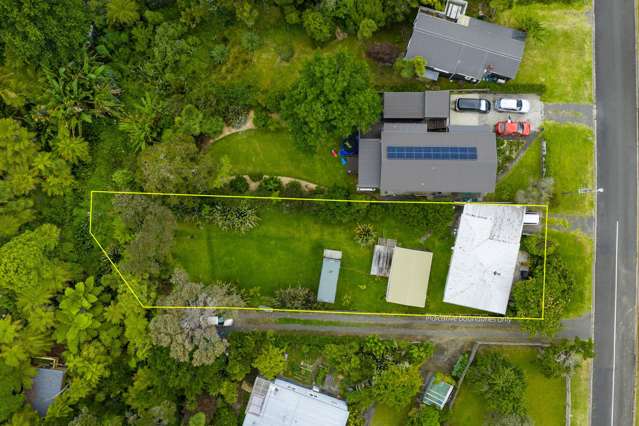 24 Lorenzen Bay Road Raglan_1