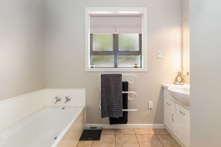 48 Wither Road Witherlea_12